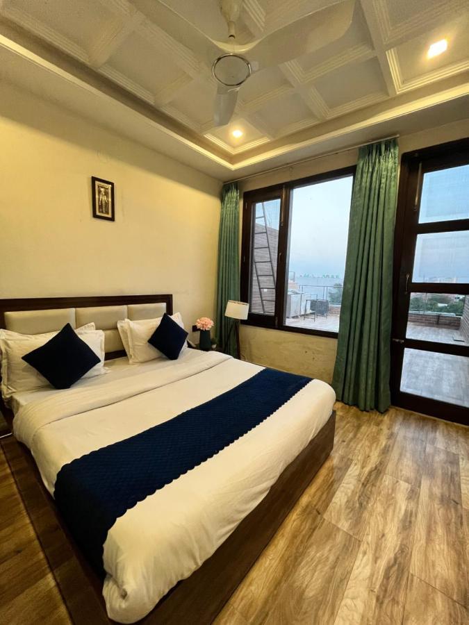 Hotel Woodcrest Zirakpur - Best Family Hotel By - A Unit Of Sidham Group Exterior foto